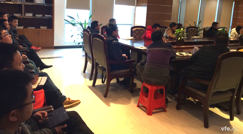 銀河電氣和經(jīng)銷(xiāo)商的互動(dòng)交流培訓(xùn) 銀河電氣和經(jīng)銷(xiāo)商的互動(dòng)交流培訓(xùn)