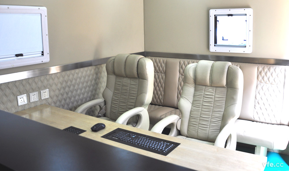 移動式高壓電機(jī)能效計(jì)量檢測平臺內(nèi)部實(shí)景