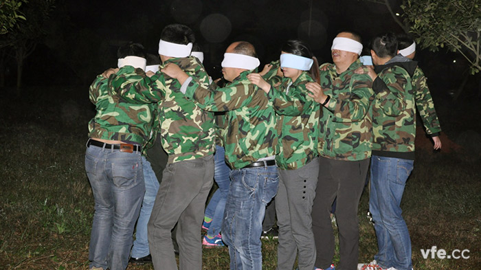 以用戶為中心，銀河電氣開展“卓越團(tuán)隊(duì)”拓展訓(xùn)練