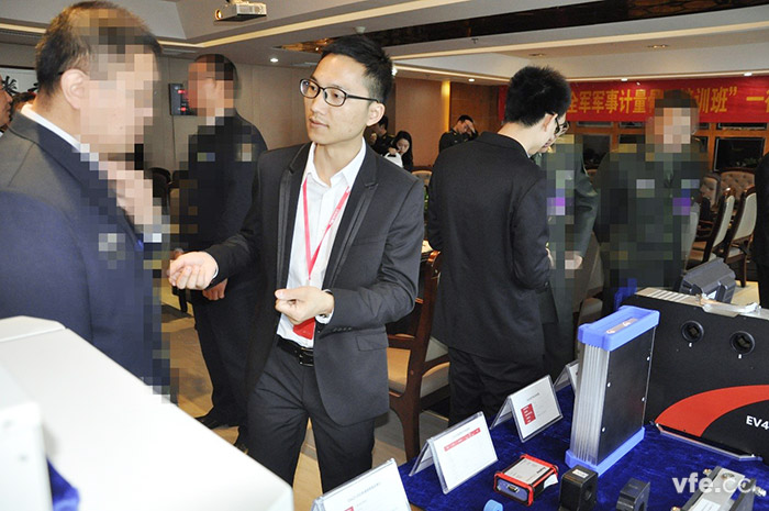 全軍計(jì)量骨干培訓(xùn)班再臨湖南銀河電氣參觀見學(xué) 全軍計(jì)量骨干培訓(xùn)班再臨湖南銀河電氣參觀見學(xué)