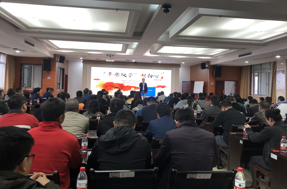 聯(lián)學(xué)聯(lián)創(chuàng)，半床棉被